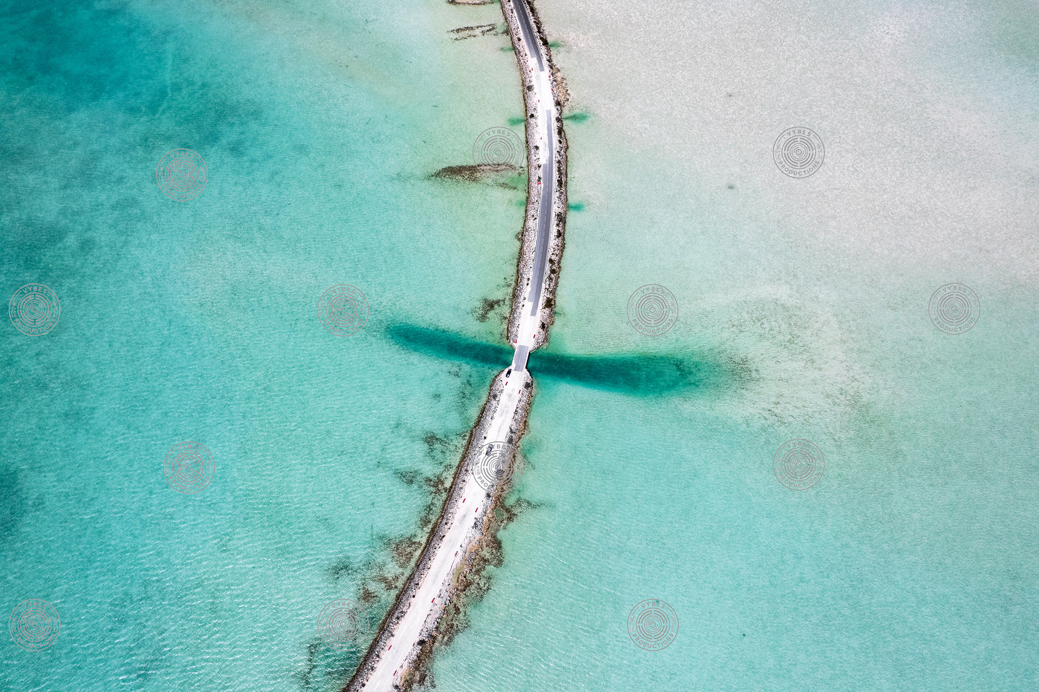 Aerial view of causeway between North and Middle Caicos
