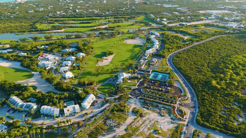 Smooth drone shot of the golf course