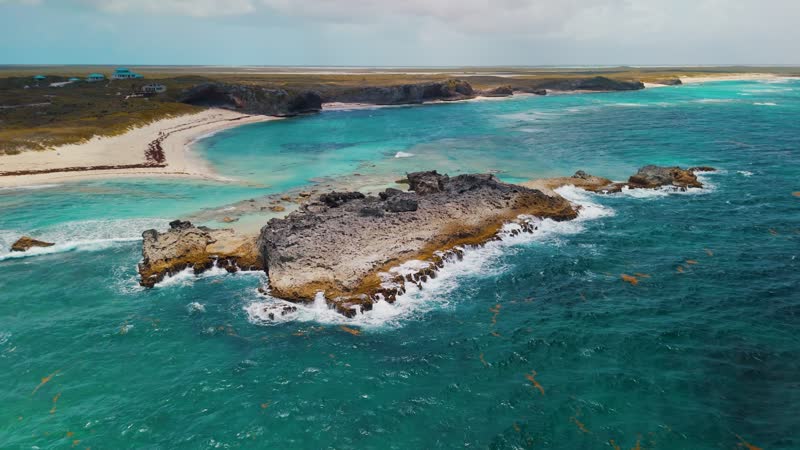 Aerial view of Dragon Cay and Mudjin Harbor in Middle Caicos